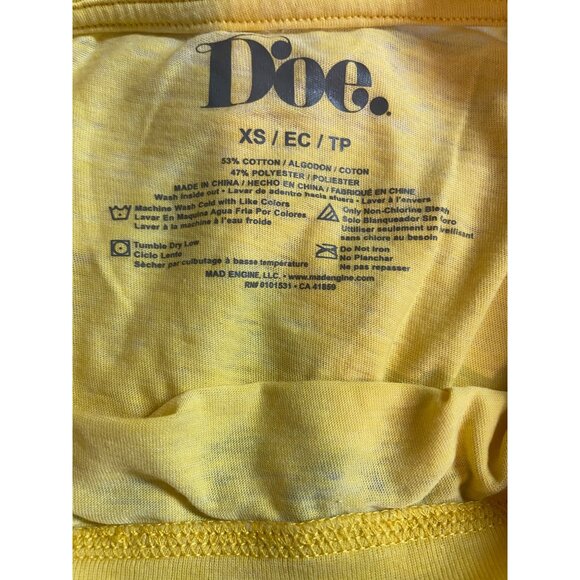 Doe Yellow Novelty Shirt XS Stressed Blessed Essential Oils Obsessed Y2K - Picture 4 of 6